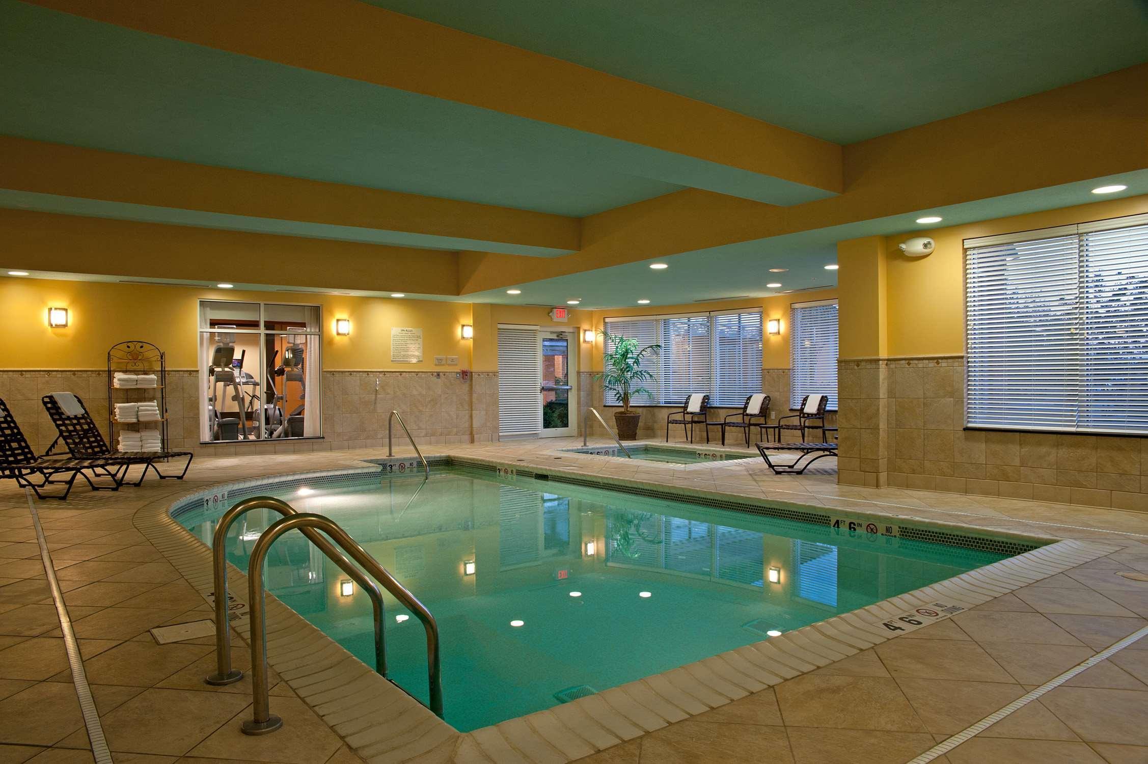 Hilton Garden Inn Indianapolis Airport Плейнфилд Экстерьер фото